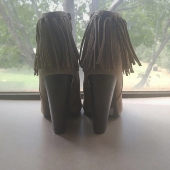 Beige open toe booties - Picture 2 of 5